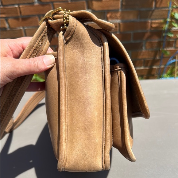 COACH 9875 Vintage Pocket Bag Putty Tan Leather Shoulder Bag or Crossbody - Picture 10 of 17